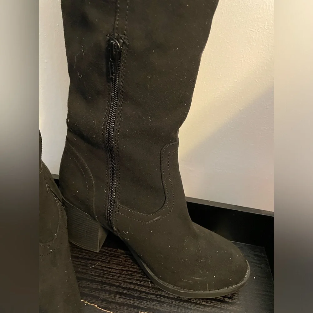 Black Faux Suede Over The Knee Boots Block Heel Side Zip‎ Women's Size 7.5